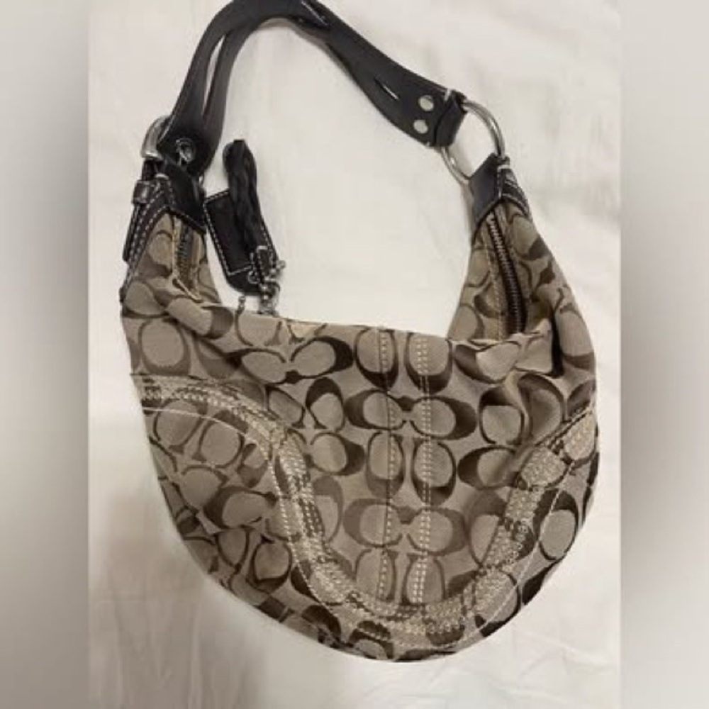 Vintage Legacy Bleeker Coach Genuine Leather Hand/Shoulder Minimalist Bag Purse